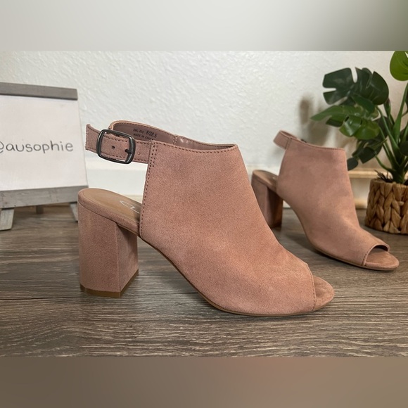 Chinese laundry pink suede-like chunky peep toe sandals size 8 - Picture 2 of 11